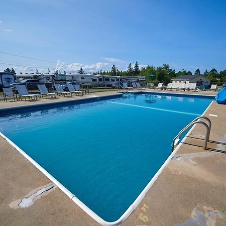 Narrows Too Camping Resort Loft Cottage 12 Trenton Esterno foto
